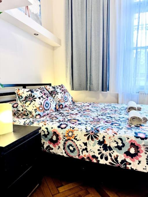 L4 City Centre Stylish Flat 1093 Budapest, Lónyay Street 9 kép - 1