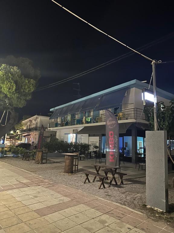Budova, kde se aparthotel nachází
