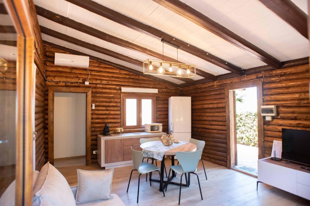 Posezení v ubytování Chalet Seaview by AR Group Hotels