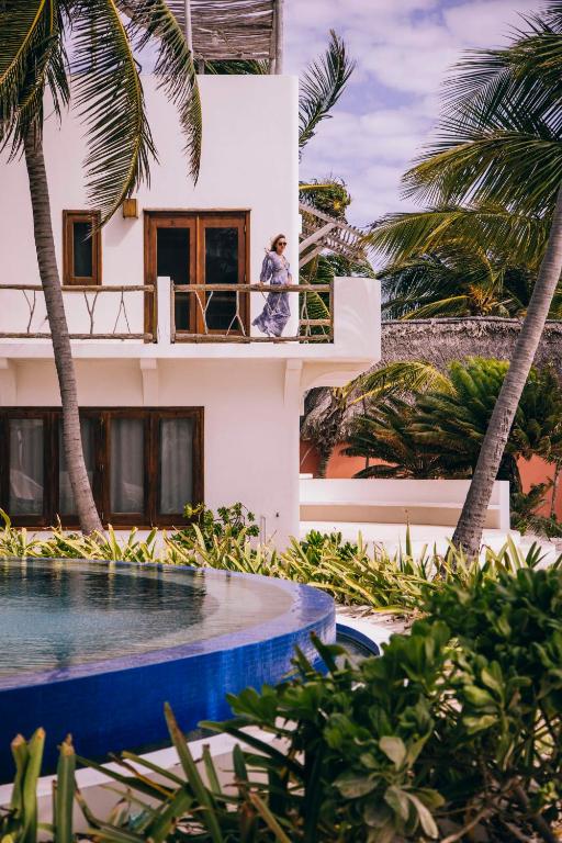 Seafront Luxury Villa
