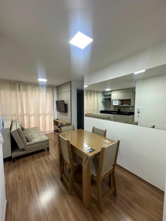 Kuchyň nebo kuchyňský kout v ubytování Apartamento com lazer e spa