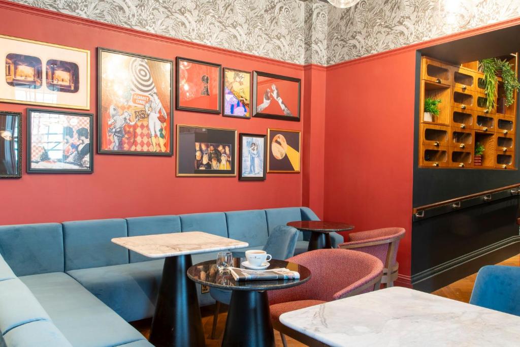 Posezení v ubytování Hotel Indigo Edinburgh by IHG
