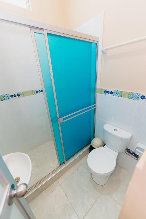 Edificio Rojo Departamentos.