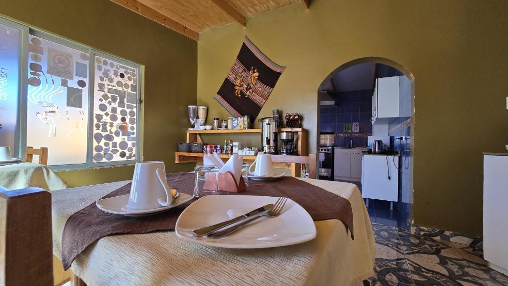 Kuchyň nebo kuchyňský kout v ubytování Hostal Pablito