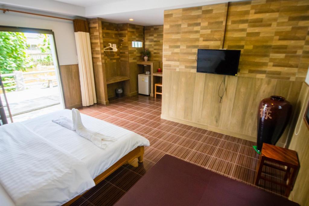 BaanRimNam Resort Trat - 13