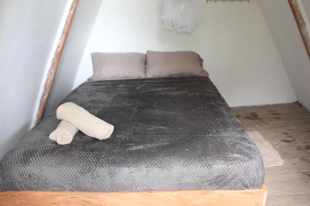 Postel nebo postele na pokoji v ubytování Cascada escondida glamping