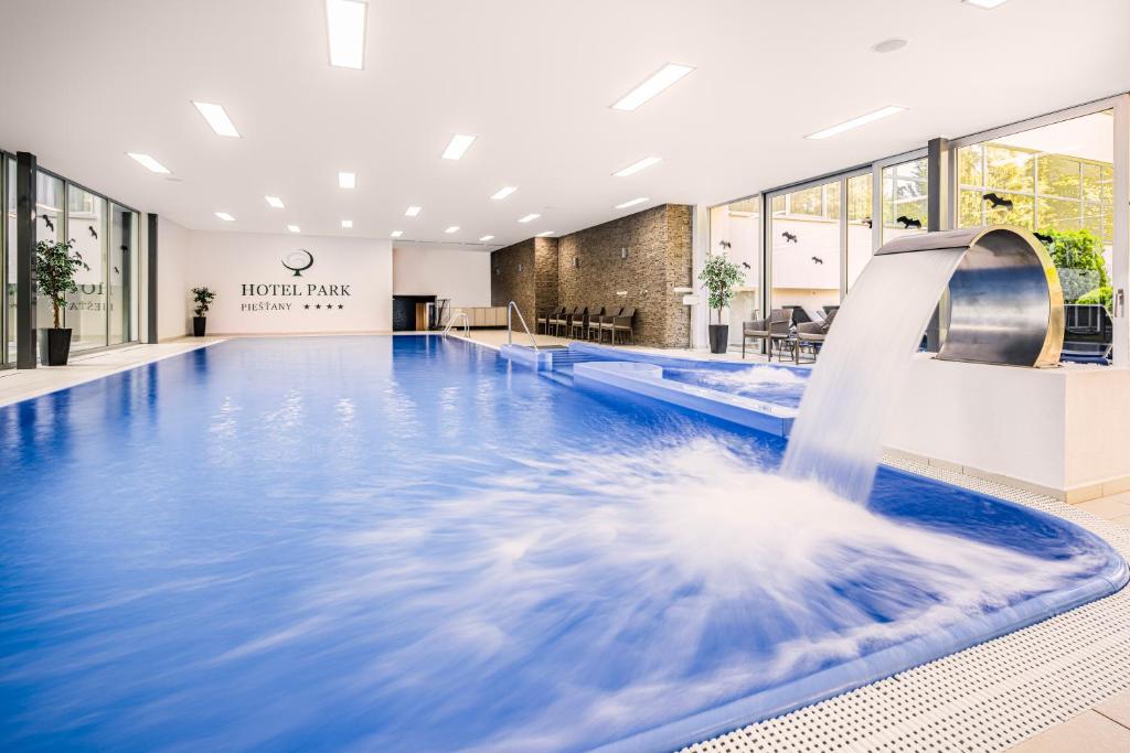 Bazén v ubytování Hotel Park nebo v jeho okolí