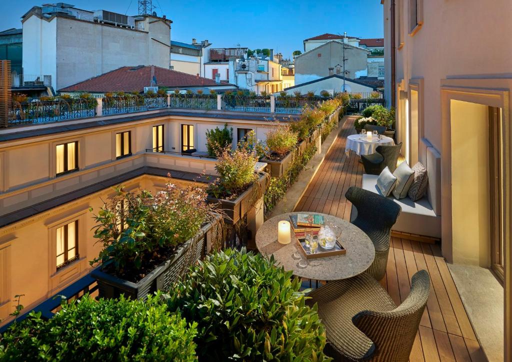 Balkón nebo terasa v ubytování Mandarin Oriental, Milan