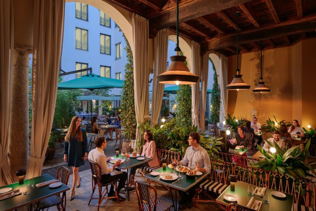 Hosté ubytování Mandarin Oriental, Milan