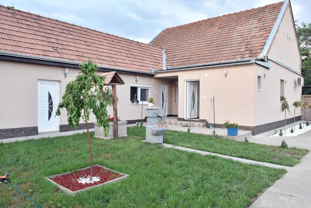 Zahrada ubytování Dora Apartman