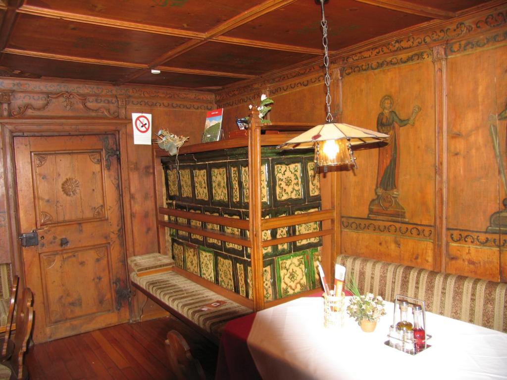 Fotografia z galérie ubytovania Hotel Bruggerwirt v destinácii Anterselva di Mezzo