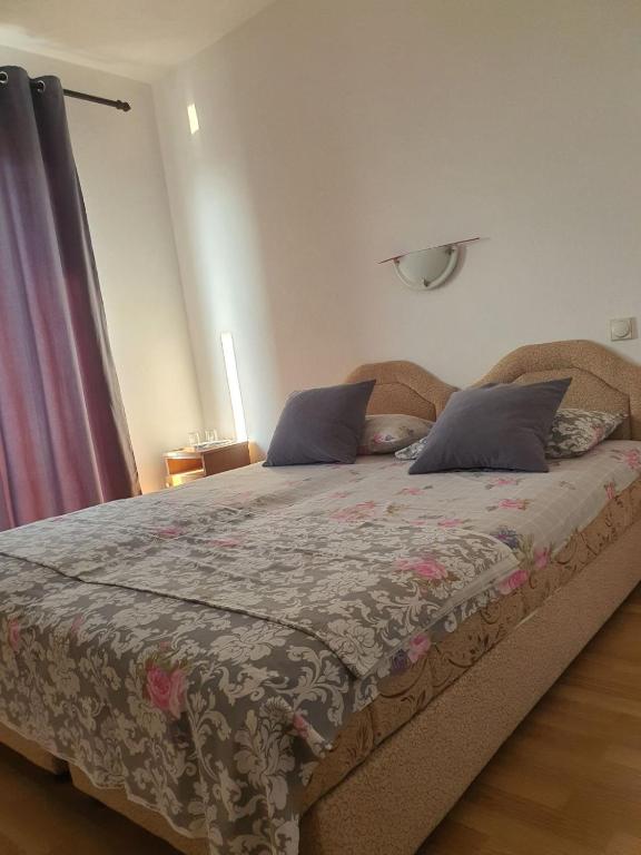 Letto o letti in una camera di Villa Grafenberg Ulcinj