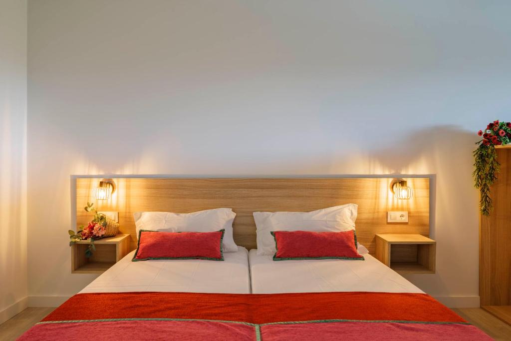 Luxury Singular Apartments Orange - 16