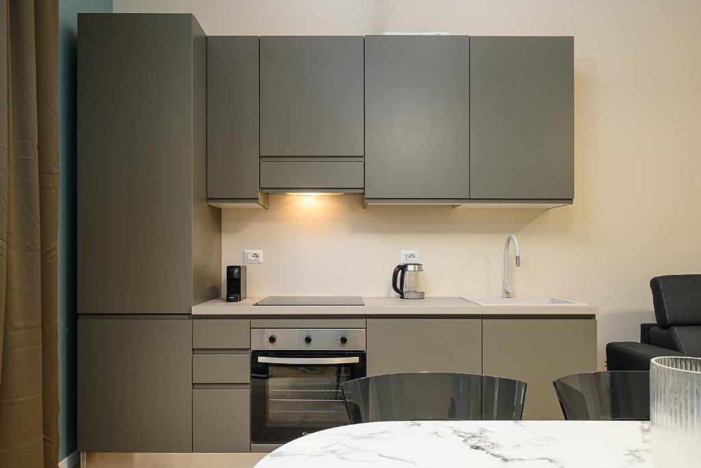Suites in Porta Garibaldi & Chinatown - City Center well connected