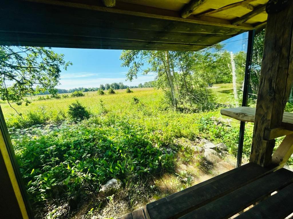 Příroda nedaleko luxury tent