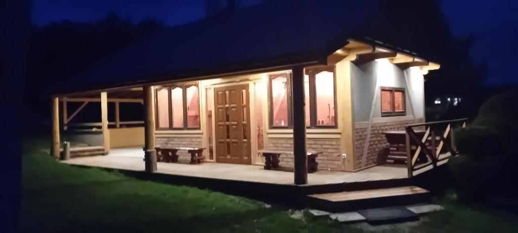 Budynek, w którym mieści się kwatera prywatna