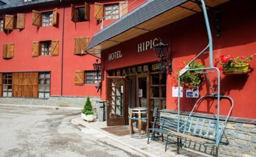 Budova, kde se hotel nachází