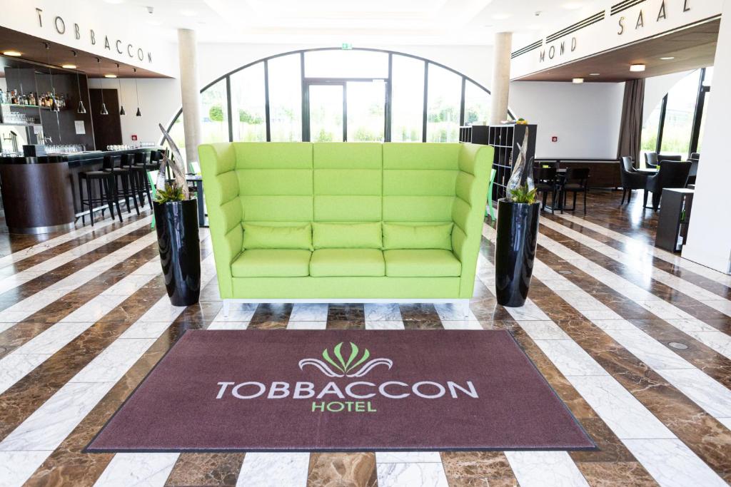 Posezení v ubytování Tobbaccon Hotel