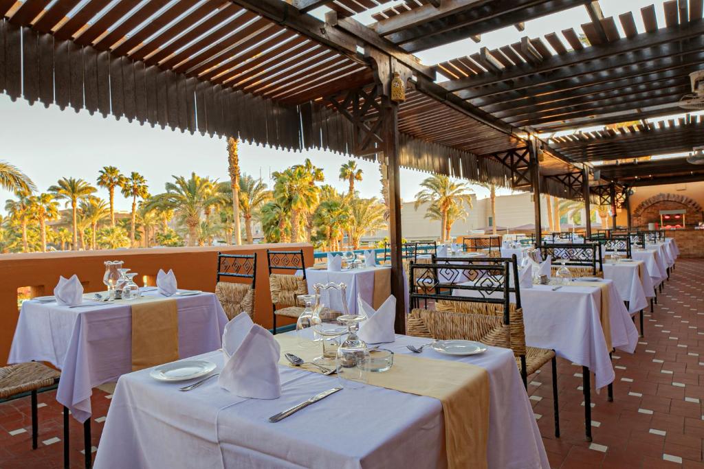 Restaurace v ubytování Giftun Azur Resort