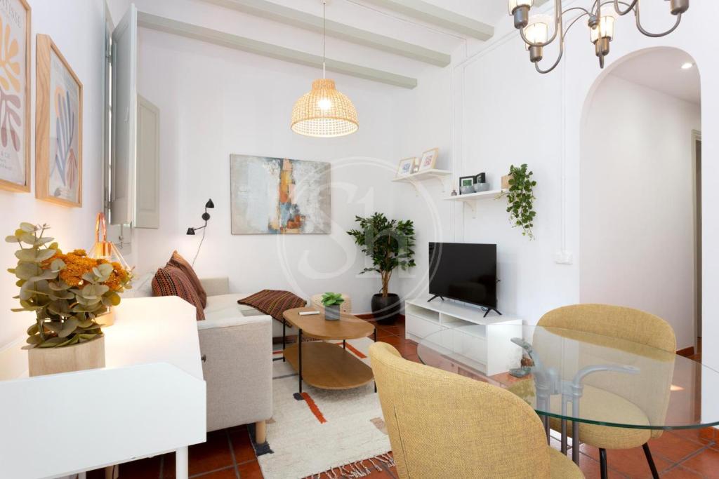Chic Urban Apartment in Central Eixample
