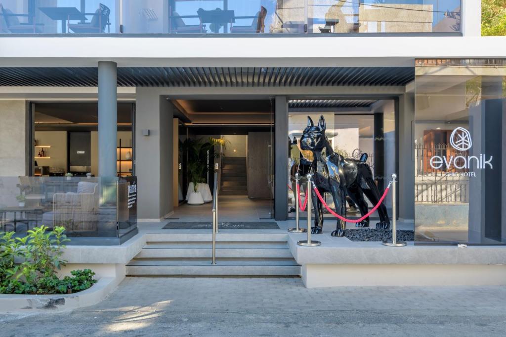 Exteriér nebo vchod ubytování Evanik Chic Hotel