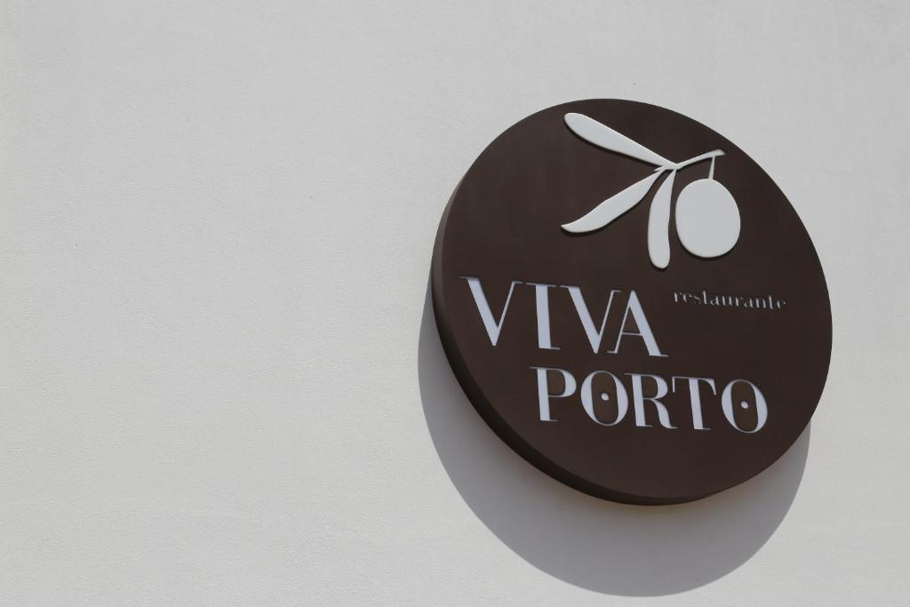 Certifikát, hodnocení, plakát nebo jiný dokument vystavený v ubytování NEYA Porto Hotel