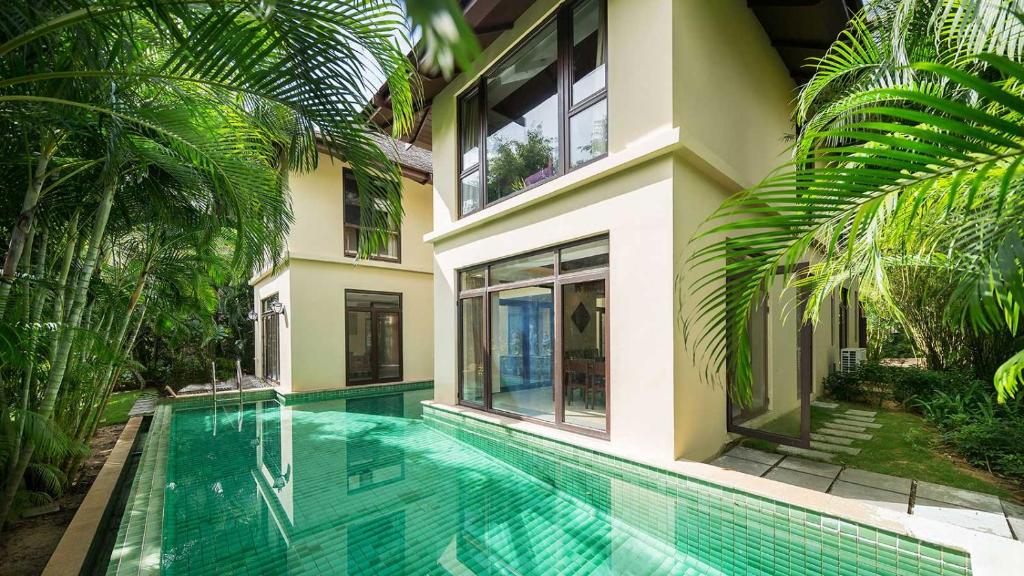 Sanya Yalong Bay Villas & Spa - Three-Bedroom Villa