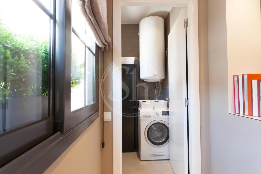 رزرو هتل، آپارتمان مدرن Eixample | 09197245266