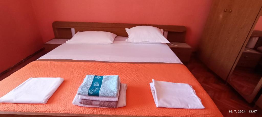Postel nebo postele na pokoji v ubytování House Elka