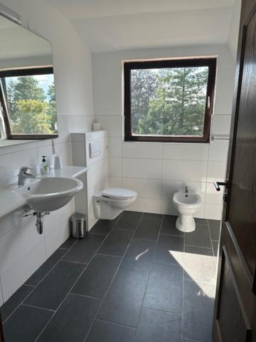 Koupelna v ubytování Hotel Pirol