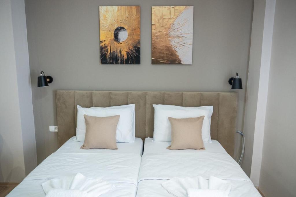 Postel nebo postele na pokoji v ubytování Hotel CENTRAL