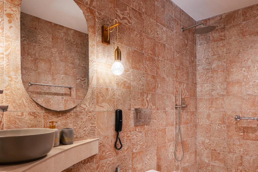 La Montre Luxury Boutique Suites - 8