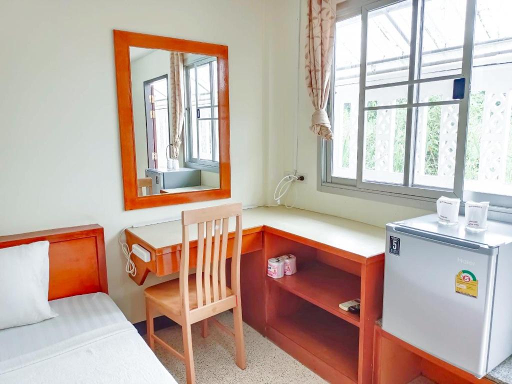Kuchyň nebo kuchyňský kout v ubytování Bangsaphan Resort