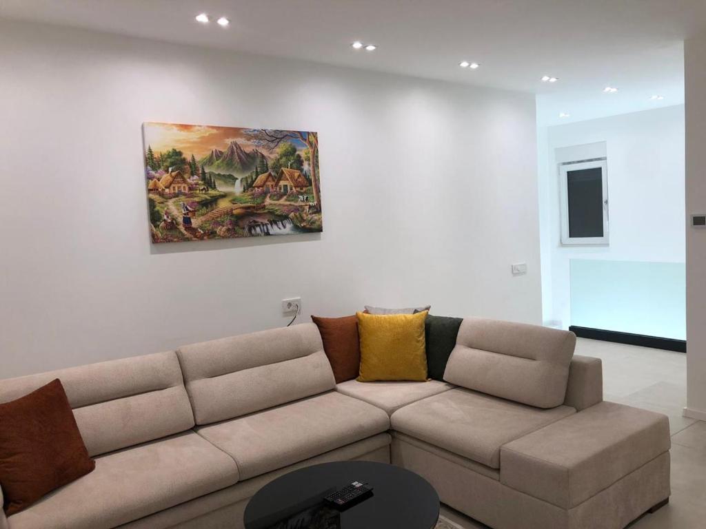 Posezení v ubytování Heart of Mitrovica