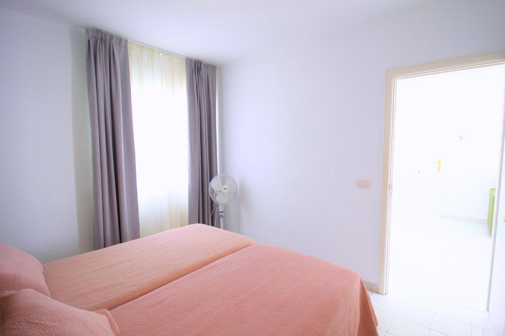 Apartamentos Corona Mar - 8