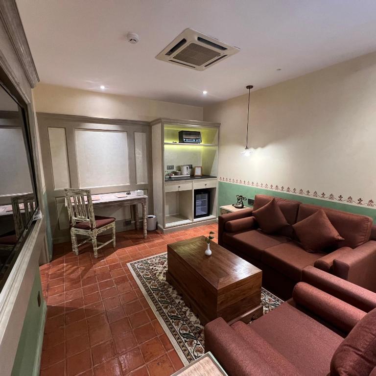 Kuchyň nebo kuchyňský kout v ubytování Seto Ghar Hotel