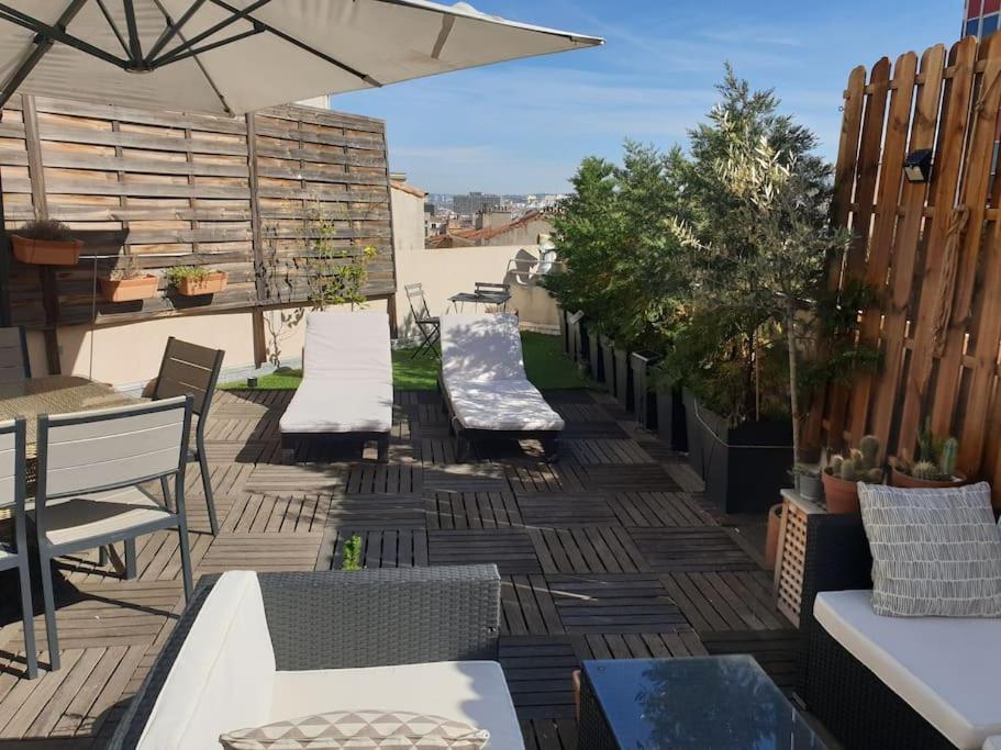 Photo de la galerie de l'établissement Maison plein centre avec roof-top de 60 m2, à Marseille