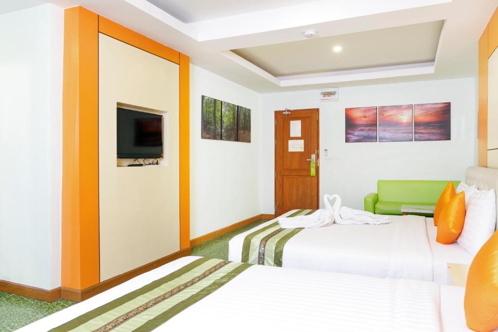 Lucky Green View - Classic Triple Room