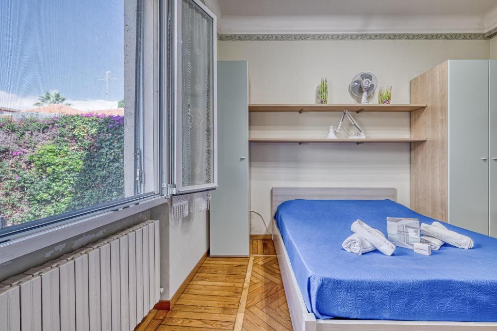 Posteľ alebo postele v izbe v ubytovaní Sunny House Spiagge e Ciclabile - Happy Rentals