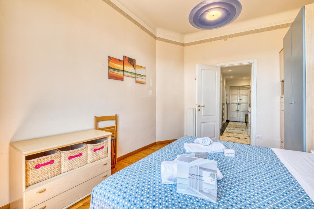 Posteľ alebo postele v izbe v ubytovaní Sunny House Spiagge e Ciclabile - Happy Rentals
