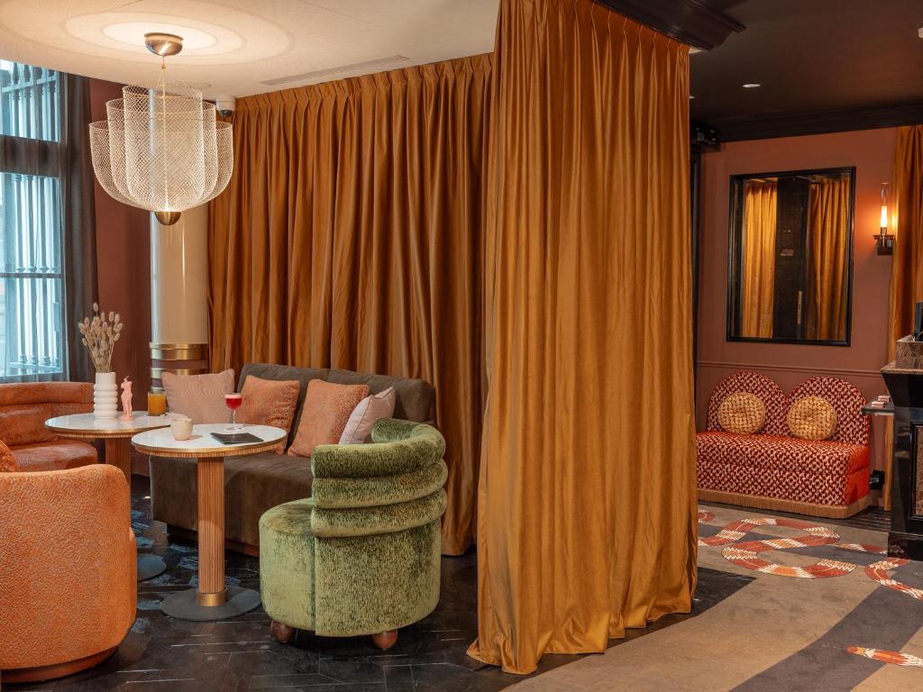 Boudoir des Muses - Resim 16