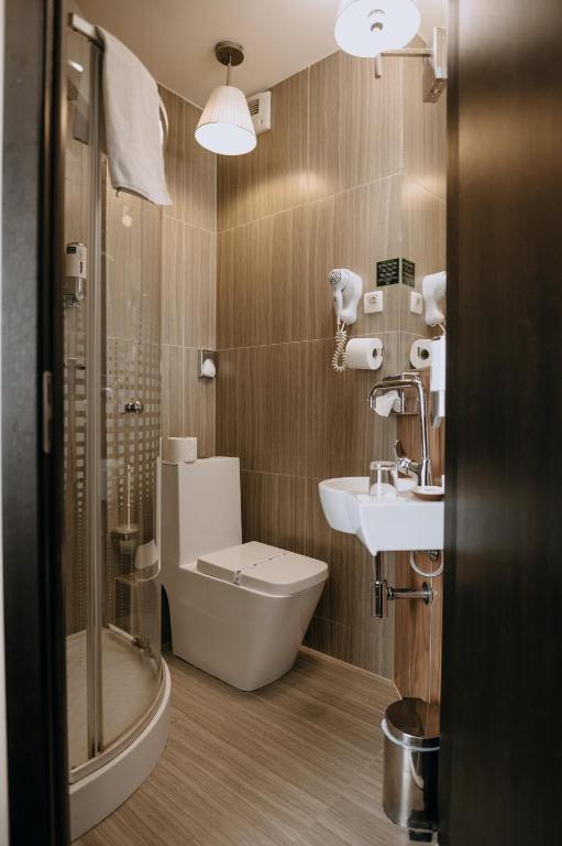 Koupelna v ubytování Science Hotel