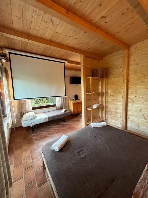 Postel nebo postele na pokoji v ubytování Myosotyss apartment