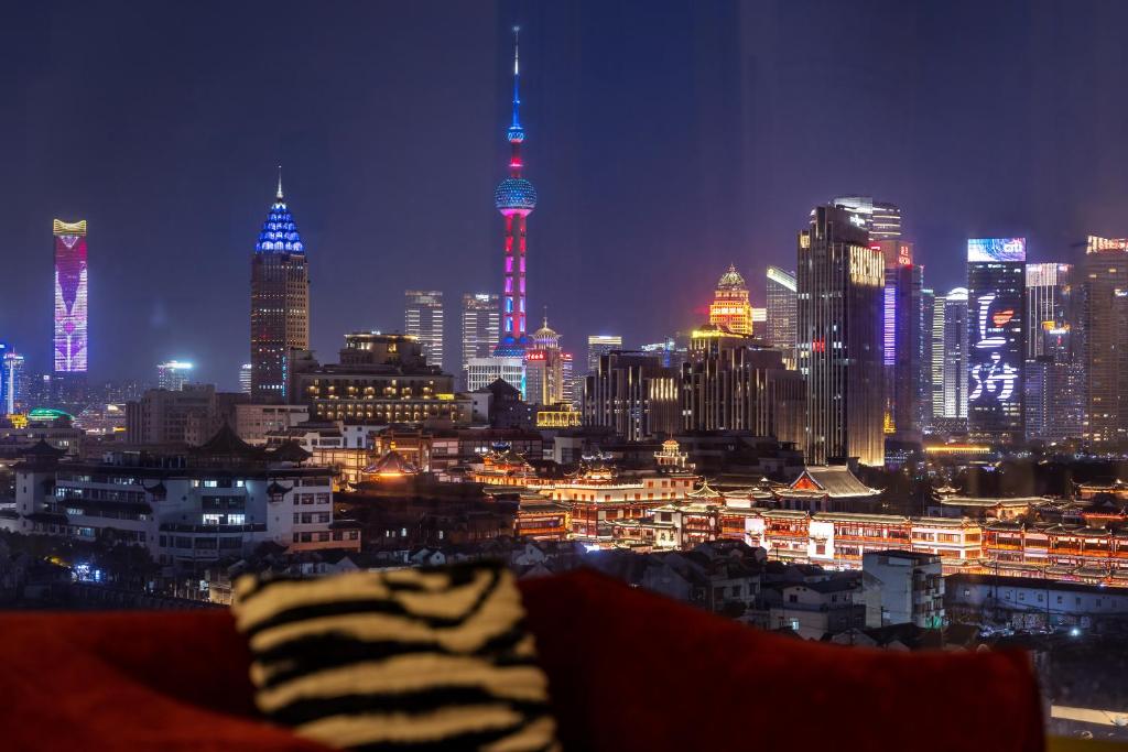 A general view of Sanghaj or a view of the city taken from Az apartmant