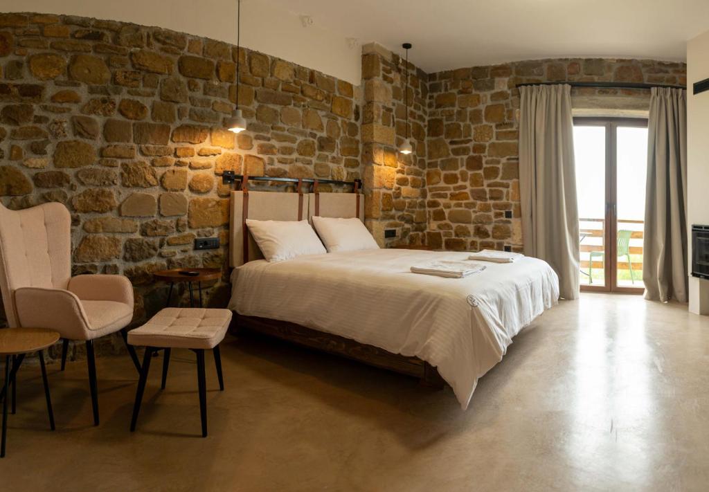 Postel nebo postele na pokoji v ubytování Άνδηρο