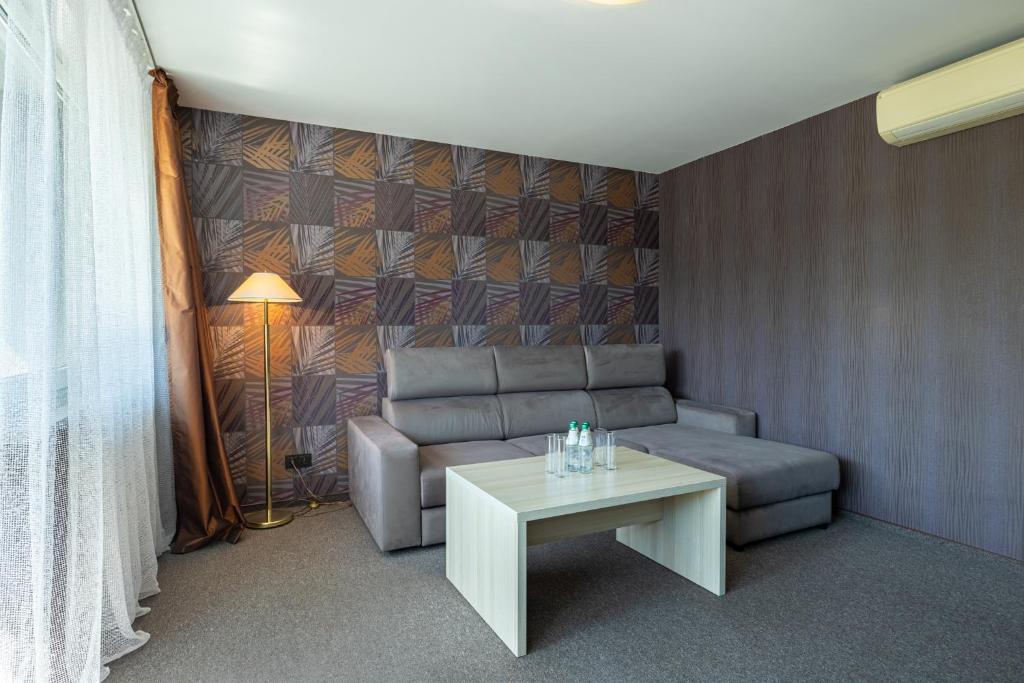 Baltic Inn - Suite Familiar Con Balcón