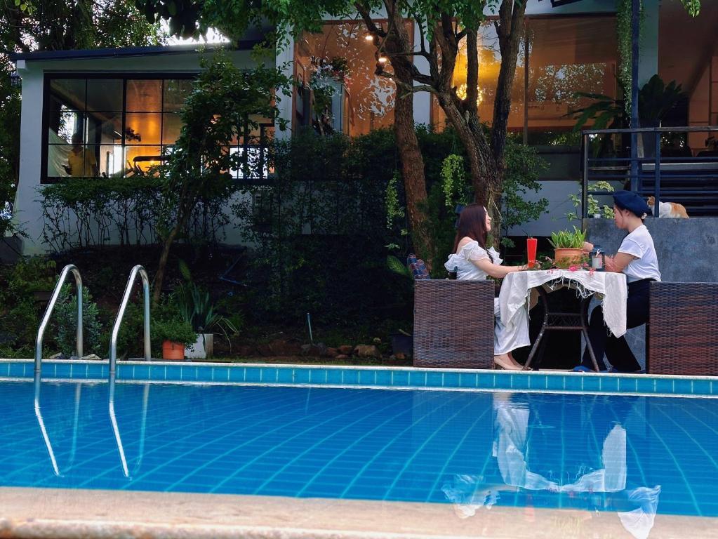 Bazén v ubytování Pai Vieng Fah Resort nebo v jeho okolí