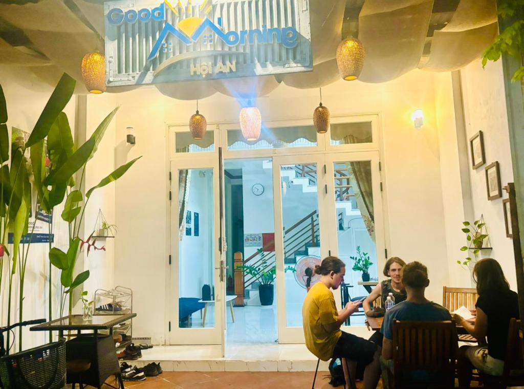 Khách lưu trú tại Good Morning Hoi An Homestay and Hostel
