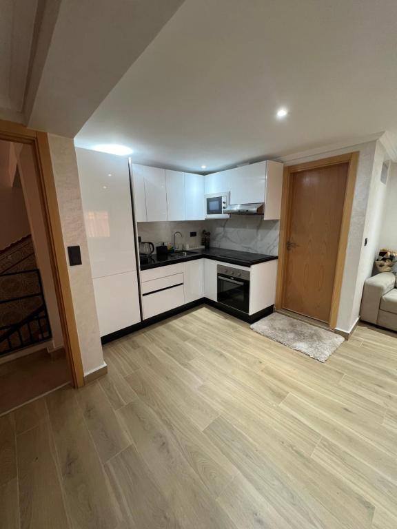 Kuchyň nebo kuchyňský kout v ubytování Appartement vue sur mer - Calabonita
