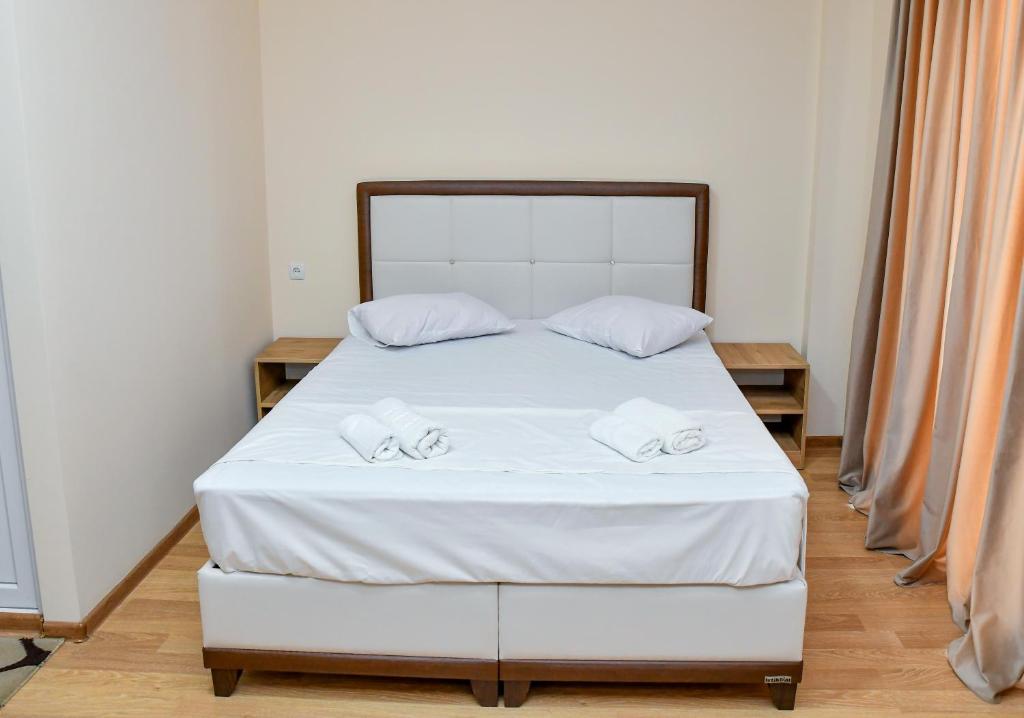 Postel nebo postele na pokoji v ubytování Just Inn Kutaisi